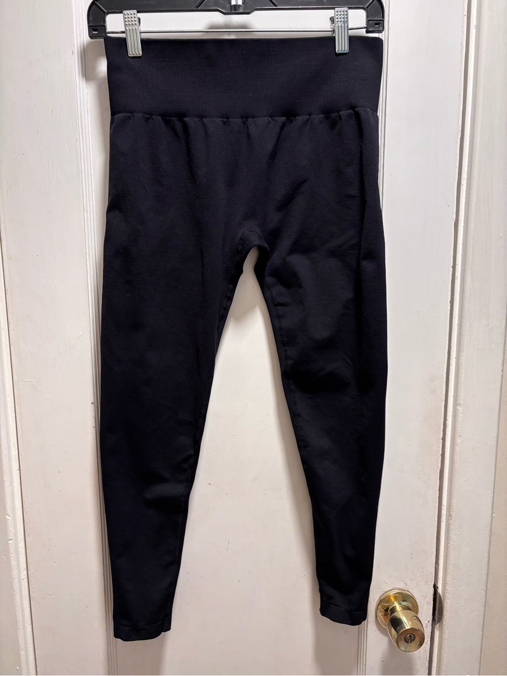 HALARA Black High-Rise Performance Leggings